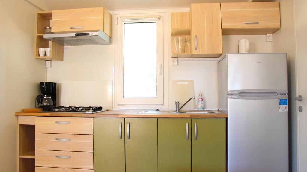 Mobile Homes Holiday Dream Baska Voda Room photo